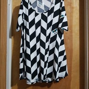 Jack Skellington Rare find Lularoe SM Perfect Tee
